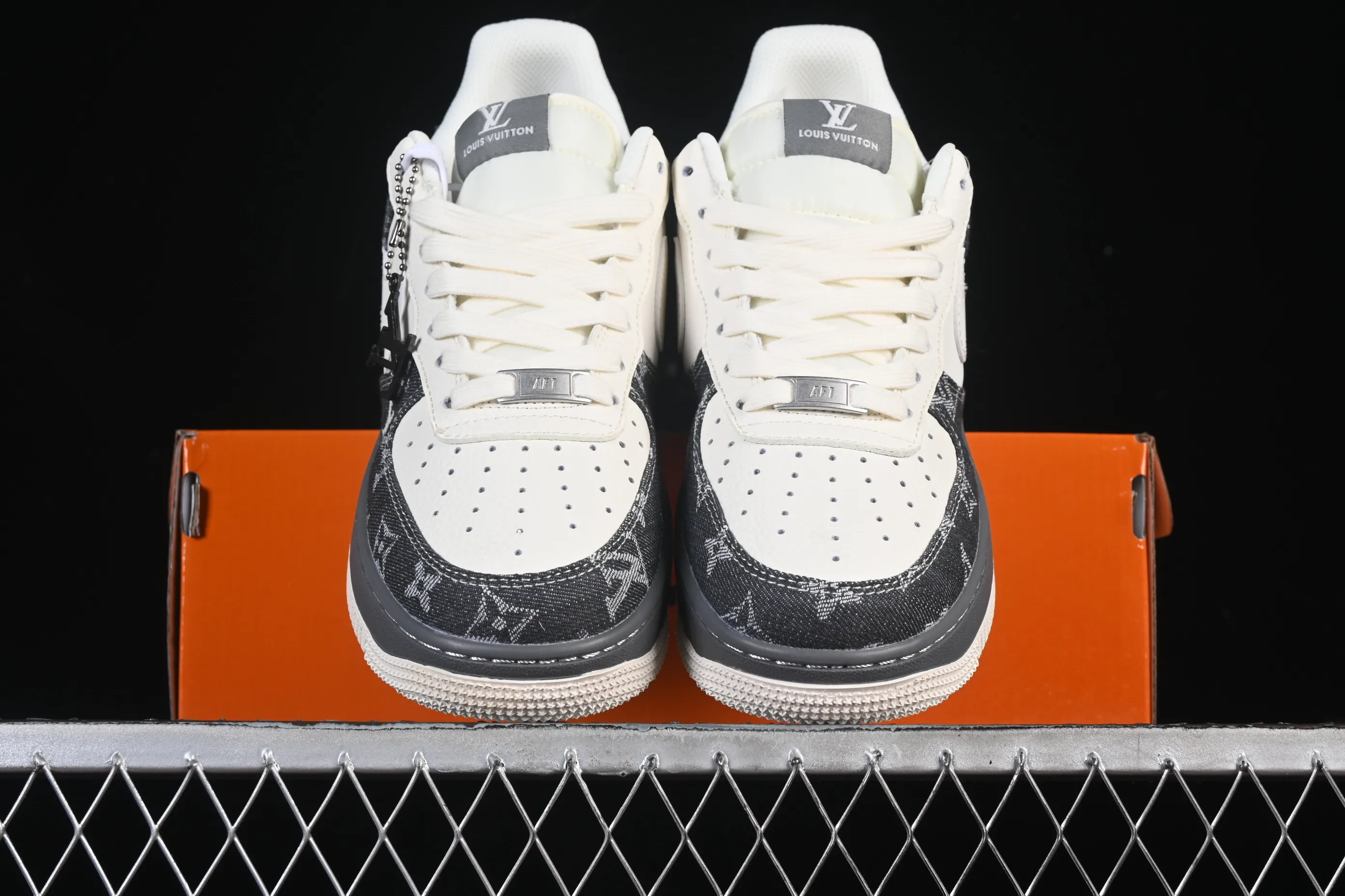 All categories Nk Air Force 1 Air Force series Nk Air Force 1 Low Air Force low-top Nike Air Force 1'07 Low LV joint beige denim Air Force 1 low-top casual sneakers SM6668-110